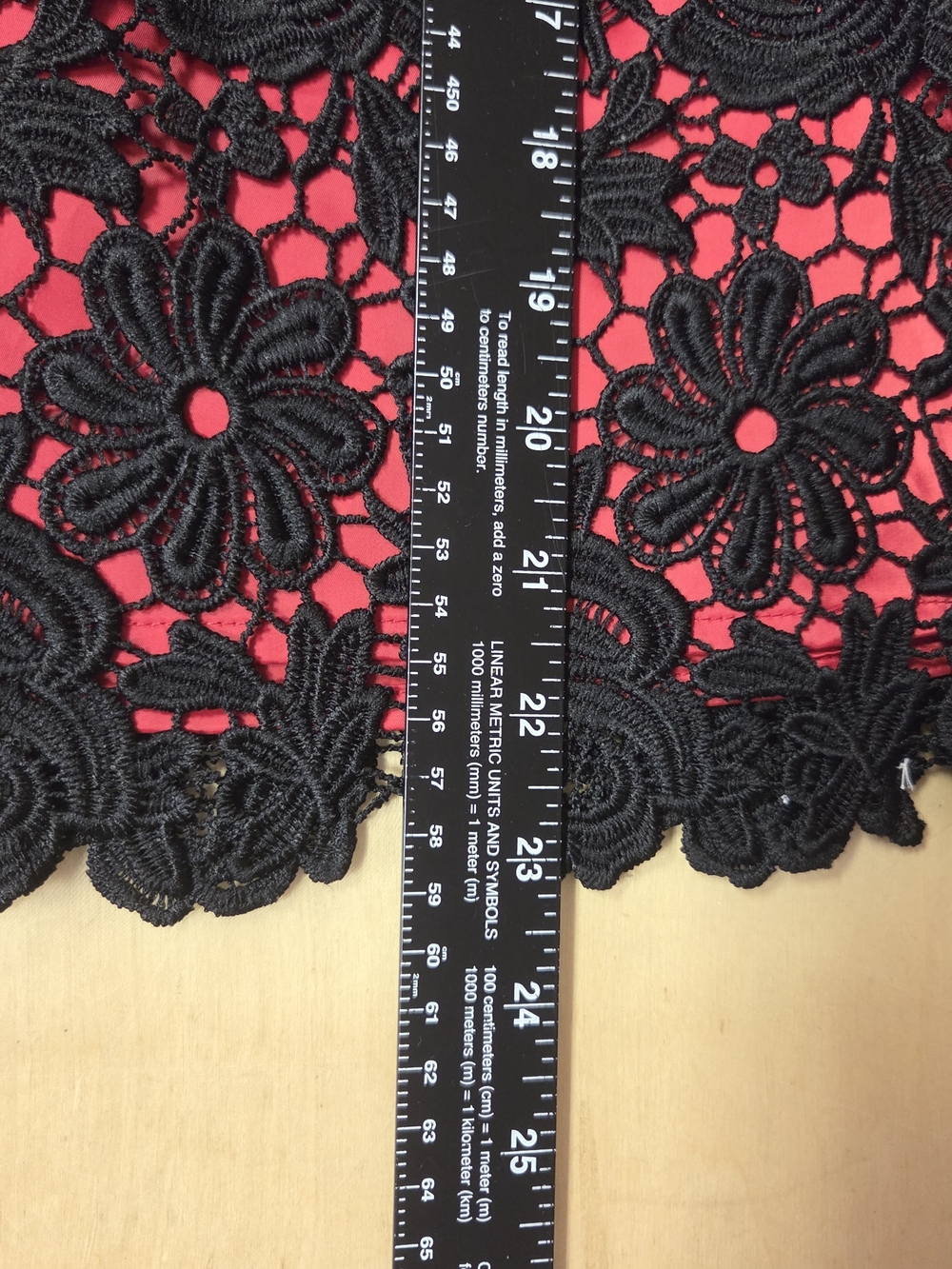 NWT RSVP by Talbots Black Lace Pencil Skirt Red 10. #0324 - Picture 8 of 8